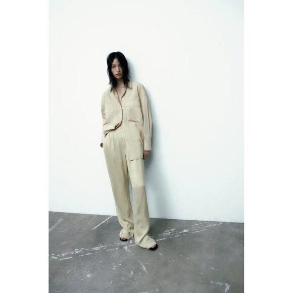 Zara Pants - Zara satin cream pull on pants size M